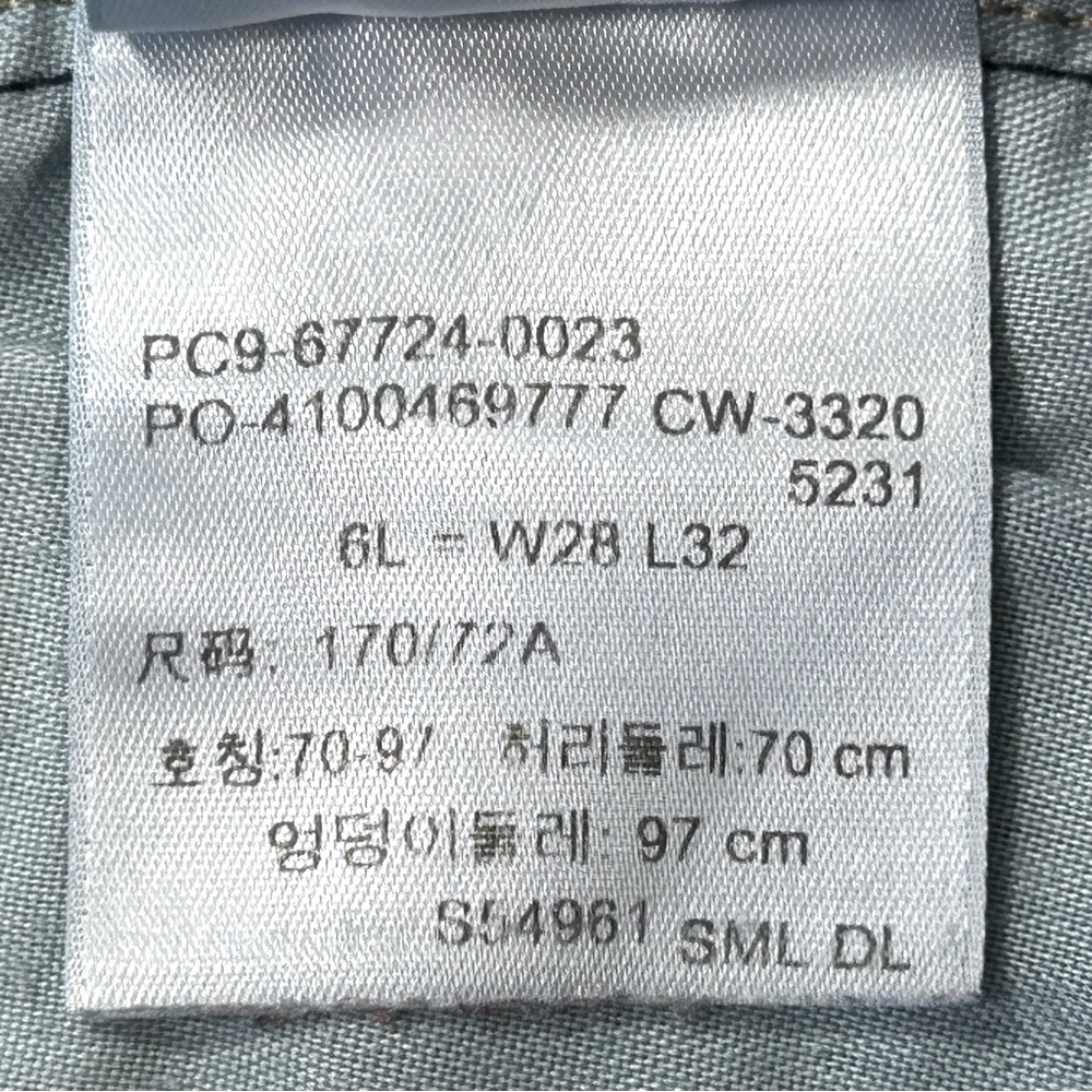 Levi's Strauss Signature Mid Rise Slim Jeans Size 6L Women's - Picture 12 of 13